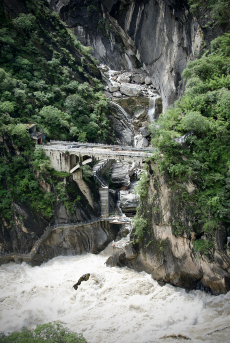 虎跳峽截圖 虎跳峽截圖